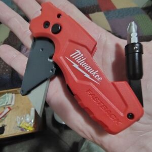 Milwaukee Red Utility Tool